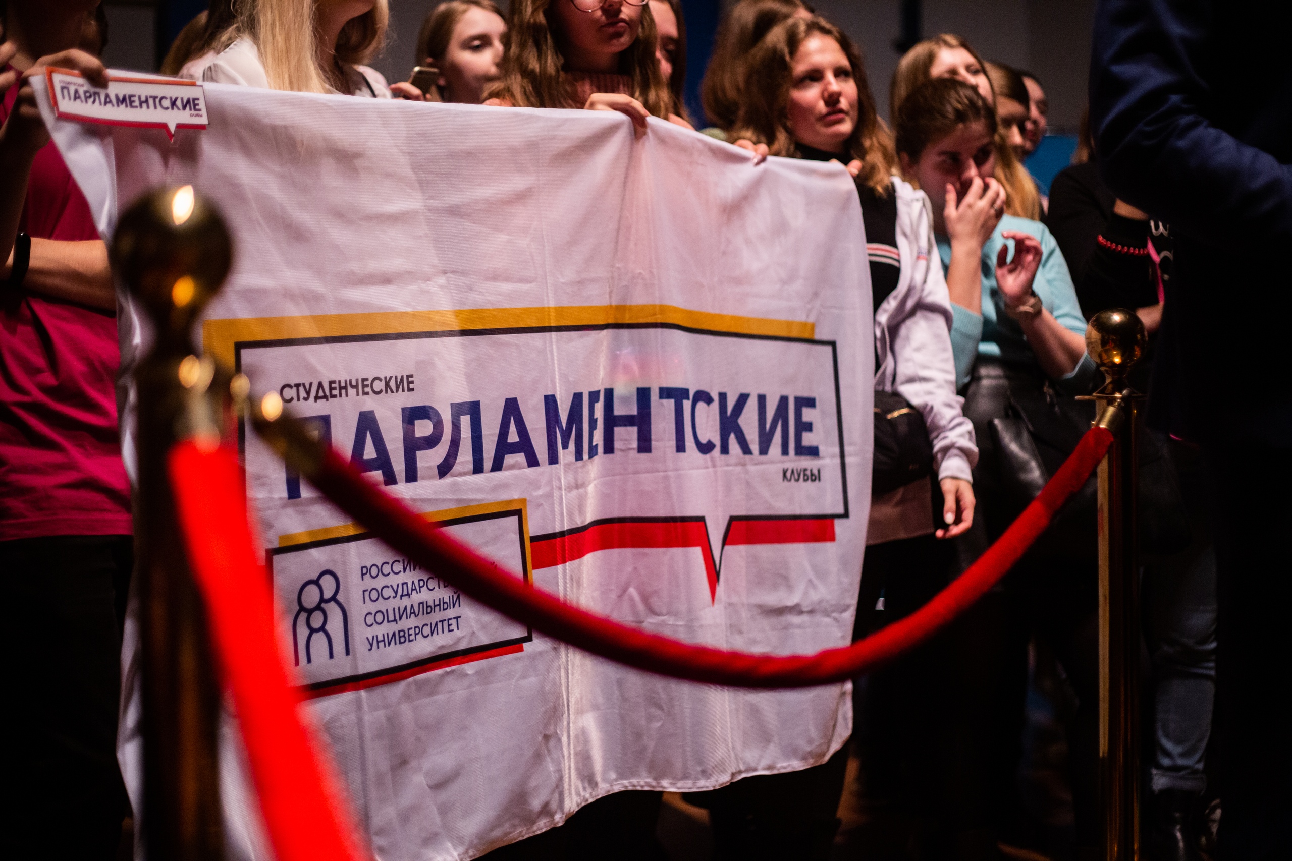 Шоу "Дебат-Нокаут"